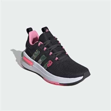 adidas Women's Lifestyle Racer TR23 Shoes 